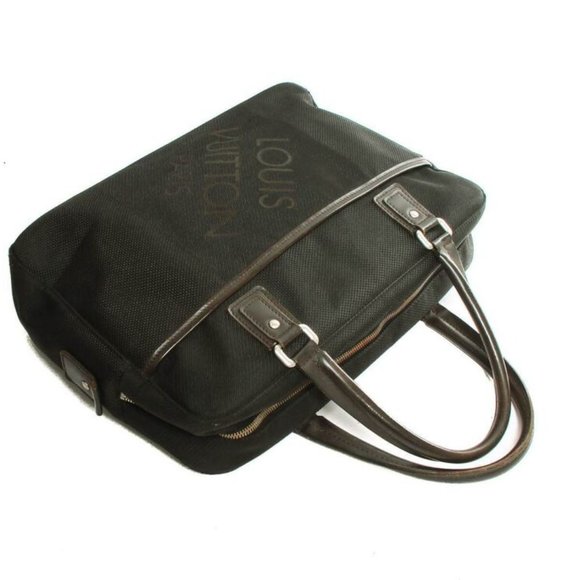 Authentic Louis Vuitton Damier Geant Yack Briefcase - Picture 4 of 11